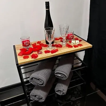 Apartment Tylko Dla Doroslych Momenti Piccanti *